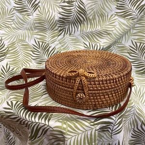 Woven Circle Crossbody Bag